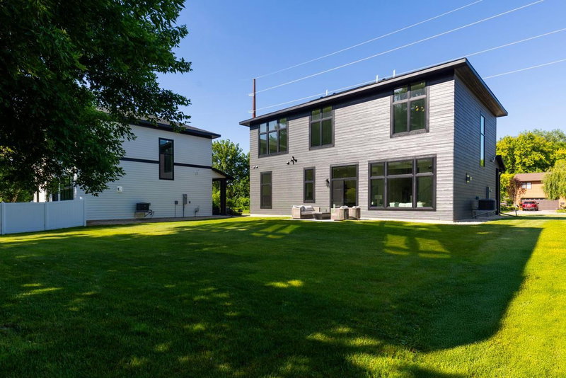 504 N Maple Street - Photo 38