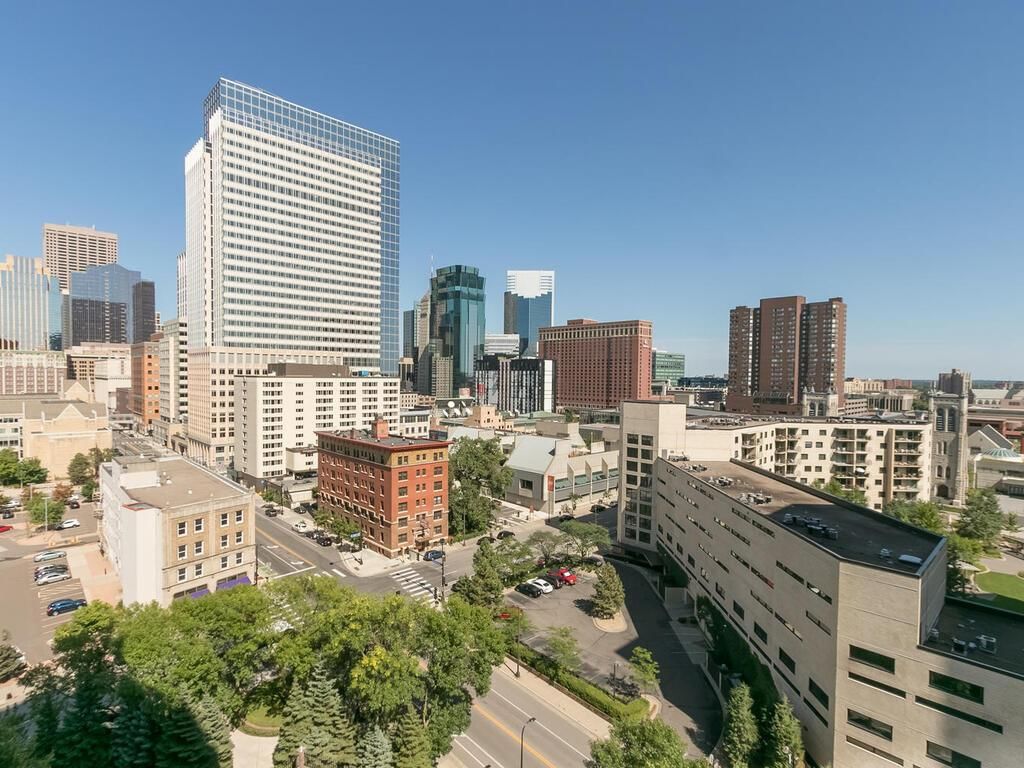 1201 Yale Place #1107