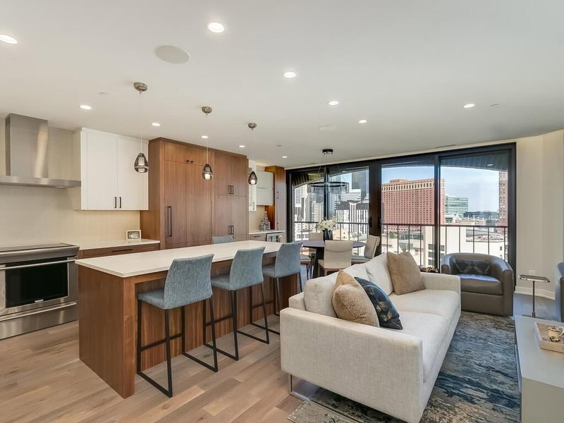 1201 Yale Place #1107 - Photo 9