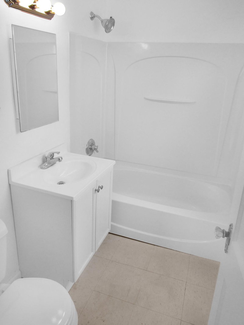 1536 E 66th Street - Photo 5