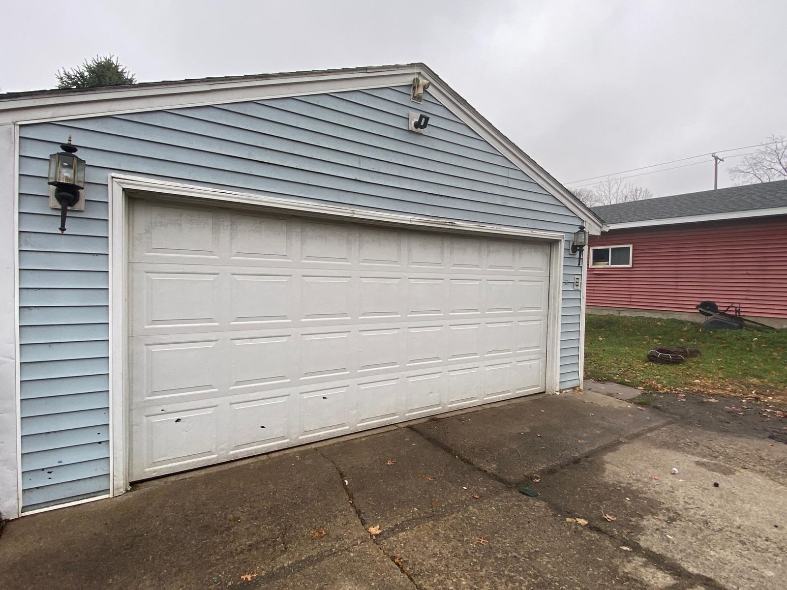 304 E 3rd Street