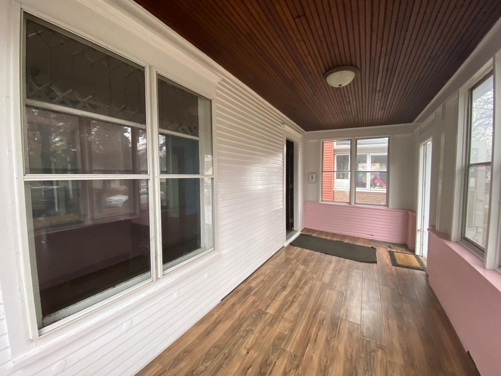 304 E 3rd Street