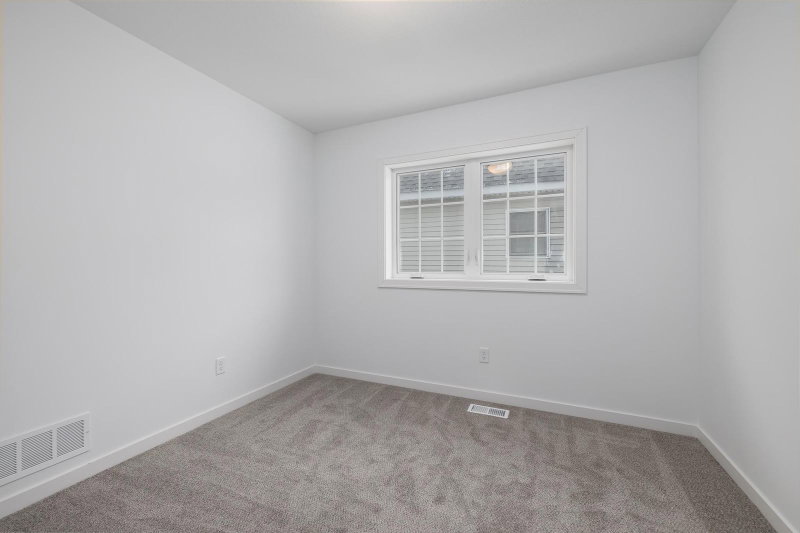 2030 James Avenue N - Photo 17