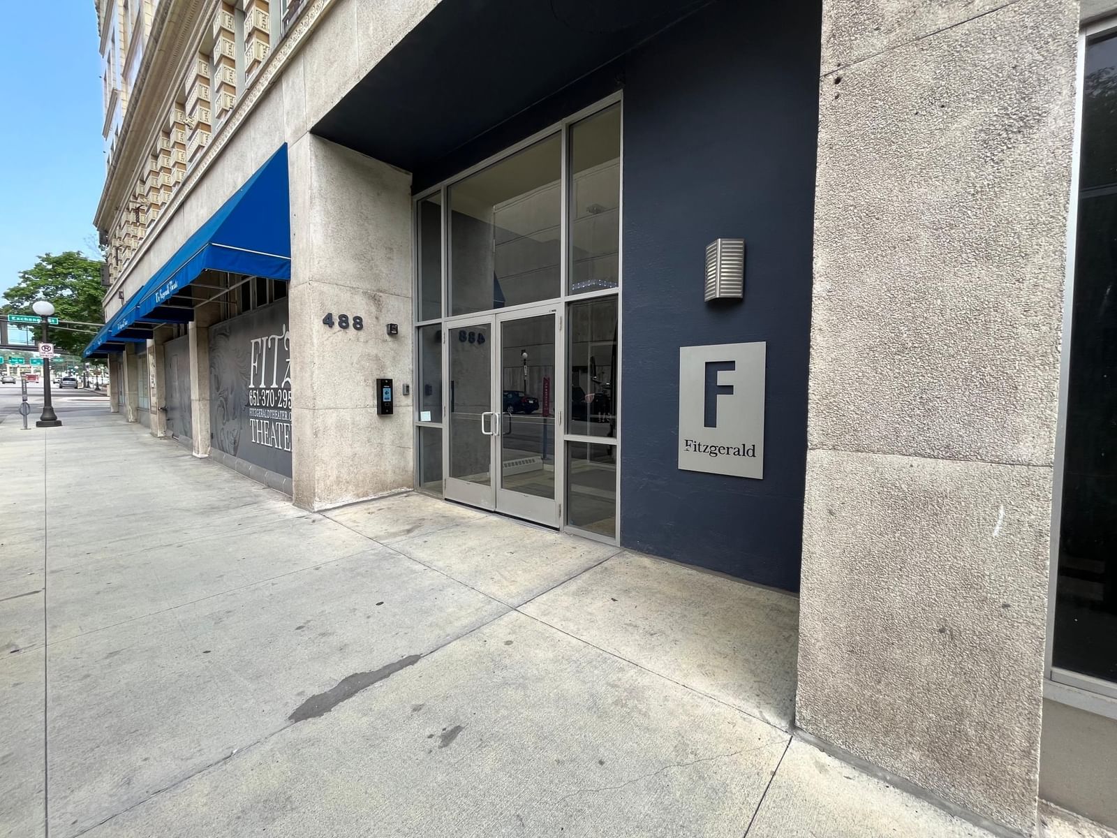 488 Wabasha Street N #305
