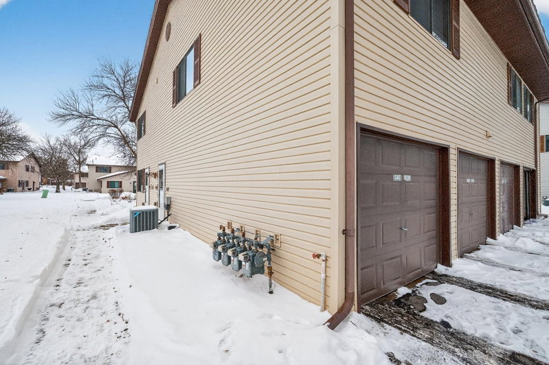 6530 83rd Court N - Photo 13