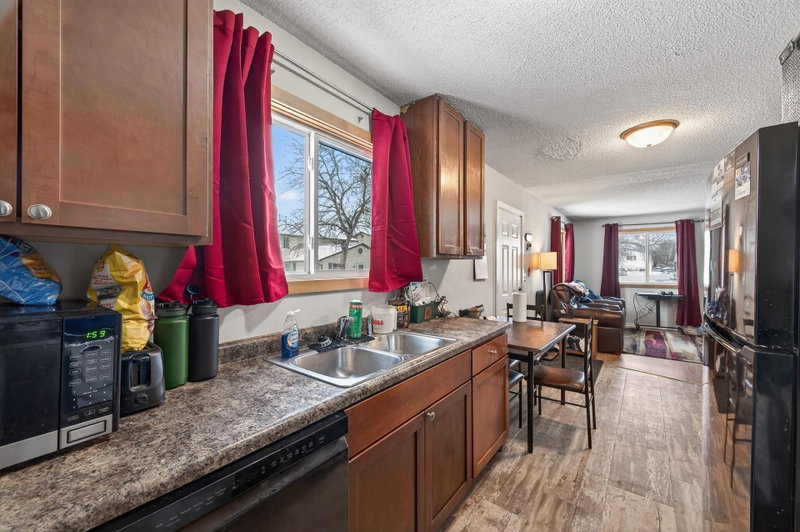 6530 83rd Court N - Photo 7