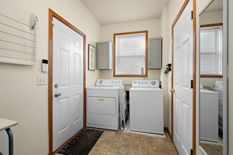 1764 Fescue Court - Photo 8