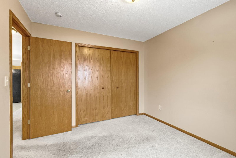 529 5th Avenue E - Photo 17