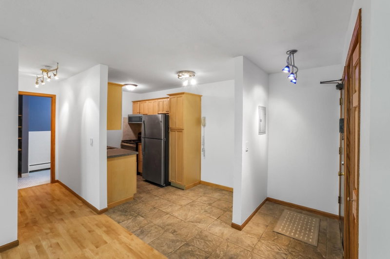 2446 Aldrich Avenue S #108 - Photo 3
