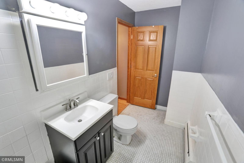 2446 Aldrich Avenue S #108 - Photo 9