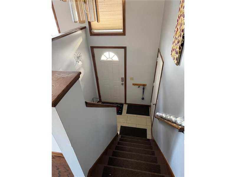 301 Aster Drive - Photo 3