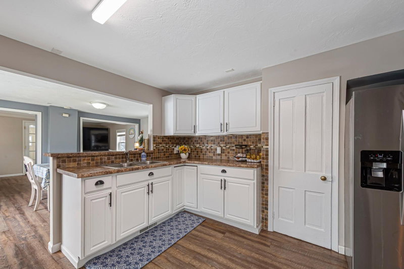 1322 1st Avenue NE - Photo 12