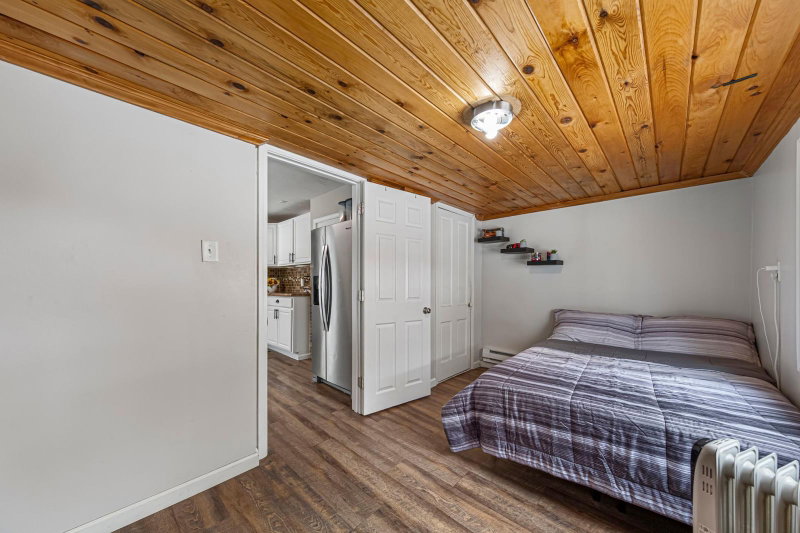 1322 1st Avenue NE - Photo 16