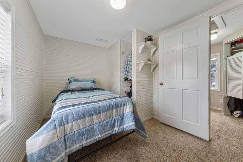1322 1st Avenue NE - Photo 23