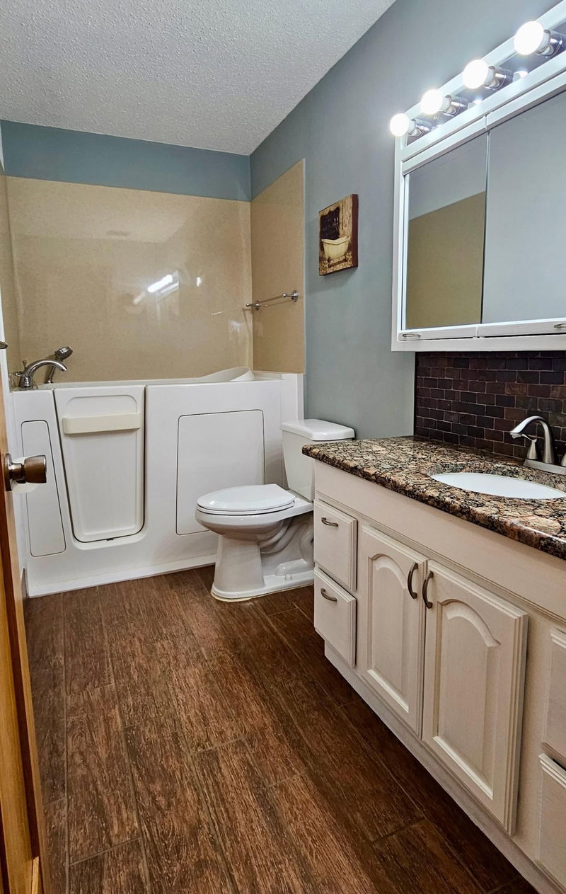 12600 Parkwood Drive #208 - Photo 14
