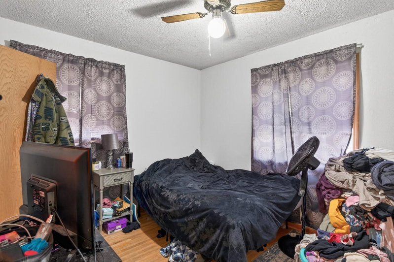 913 Russell Street - Photo 7