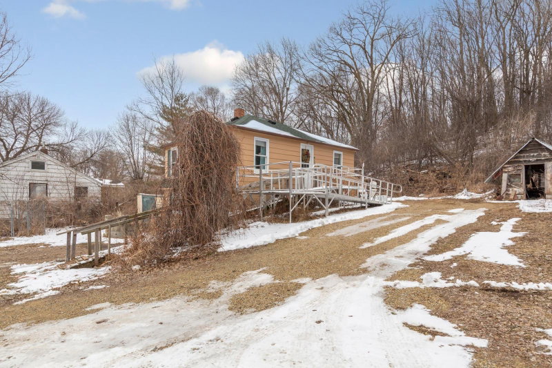 19823 Roberds Lake Boulevard - Photo 7