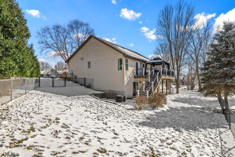 13898 56th Street N - Photo 39