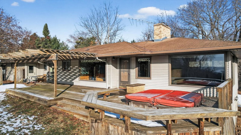 2216 Orwell Court N - Photo 56