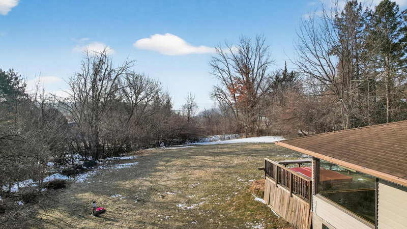 2216 Orwell Court N - Photo 58