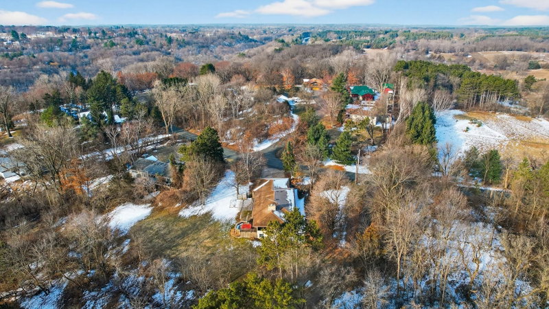 2216 Orwell Court N - Photo 61