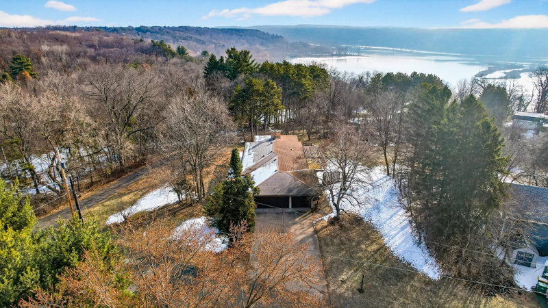 2216 Orwell Court N - Photo 66