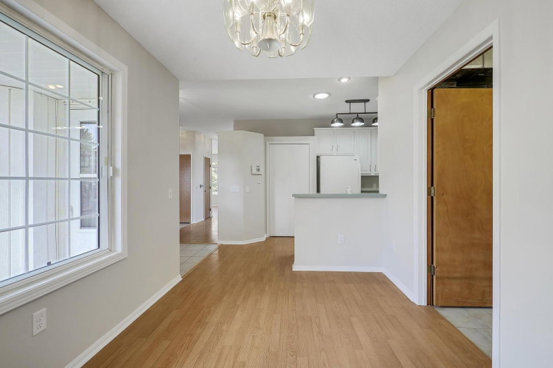 7592 Hinton Park Avenue S - Photo 11