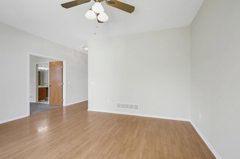 7592 Hinton Park Avenue S - Photo 12