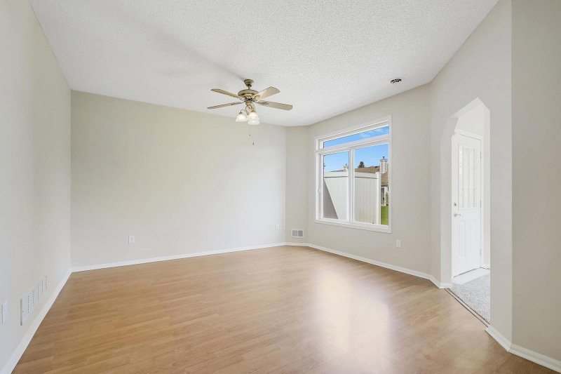7592 Hinton Park Avenue S - Photo 16