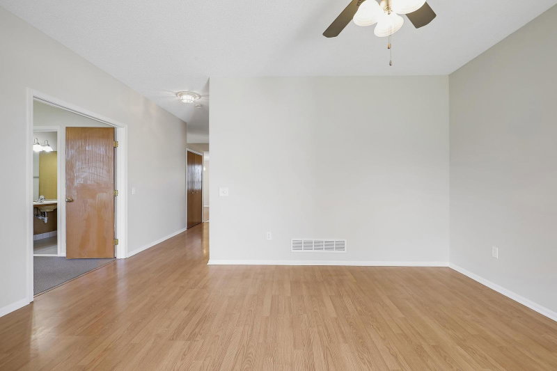 7592 Hinton Park Avenue S - Photo 19