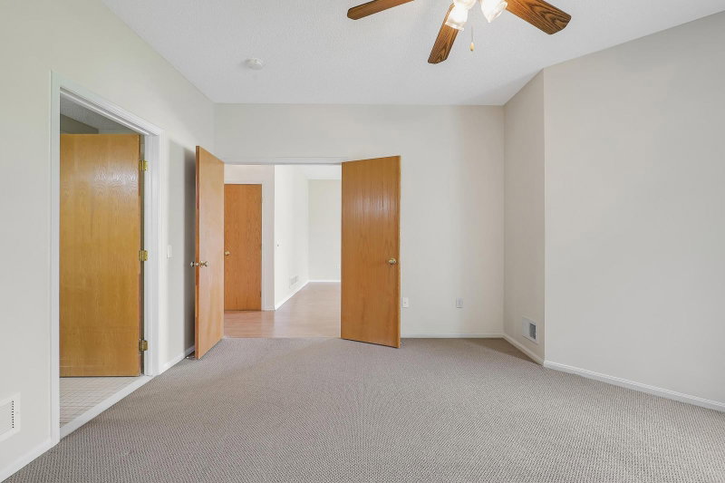 7592 Hinton Park Avenue S - Photo 27