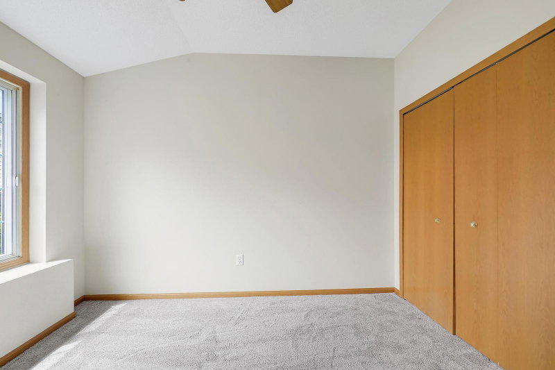 7592 Hinton Park Avenue S - Photo 33