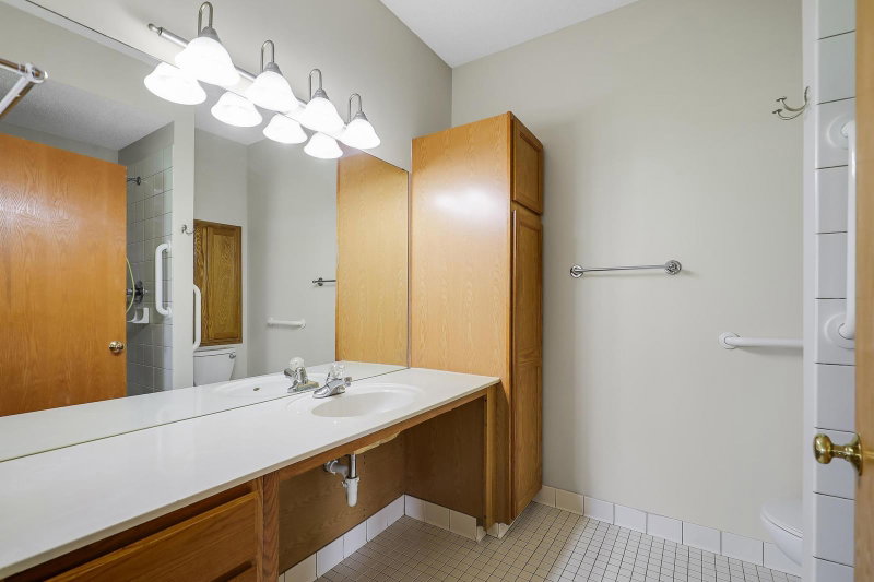 7592 Hinton Park Avenue S - Photo 38