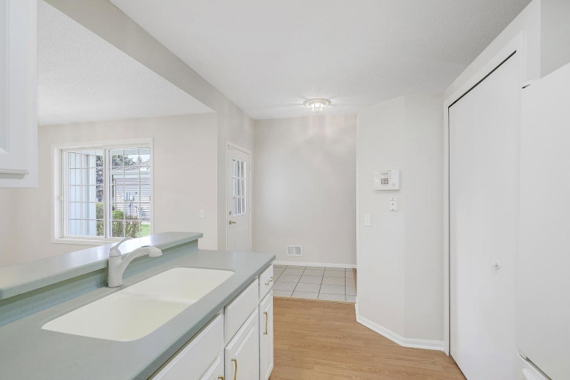 7592 Hinton Park Avenue S - Photo 42
