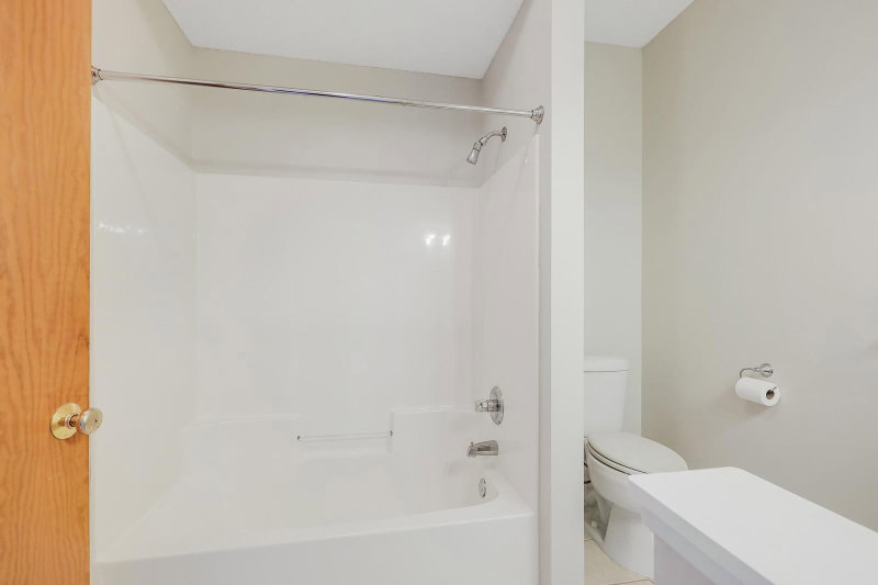7592 Hinton Park Avenue S - Photo 43