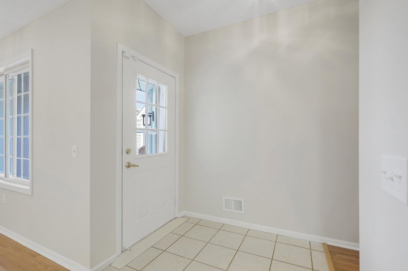 7592 Hinton Park Avenue S - Photo 6