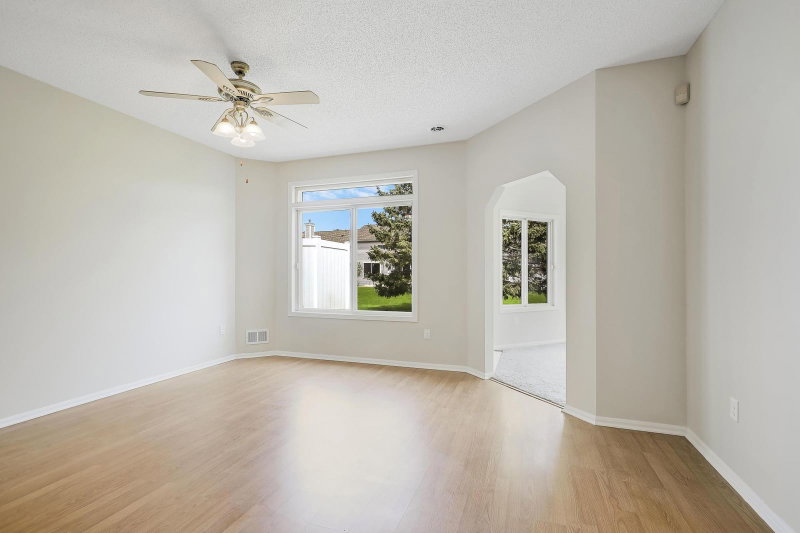 7592 Hinton Park Avenue S - Photo 8