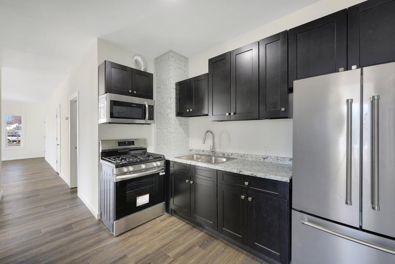 1537 E 38th Street - Photo 11