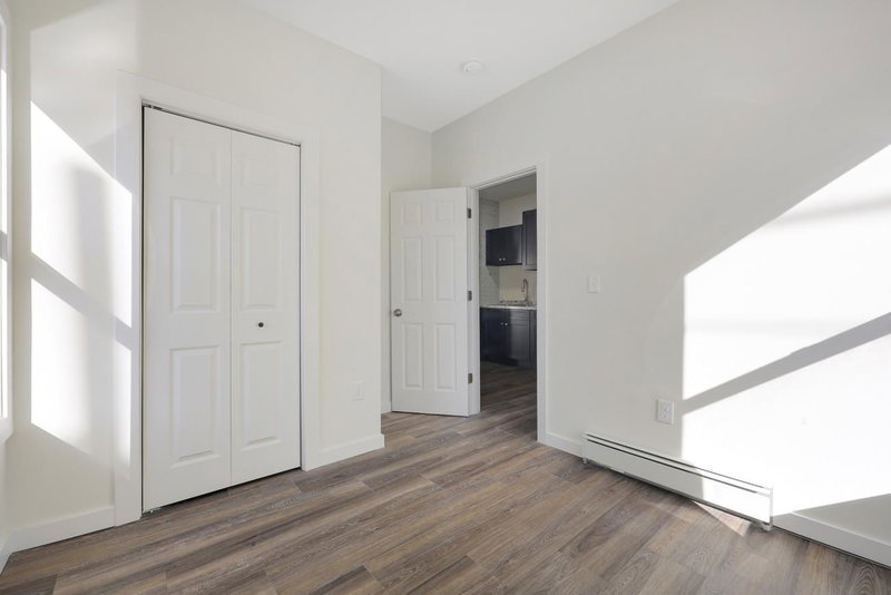 1537 E 38th Street - Photo 18