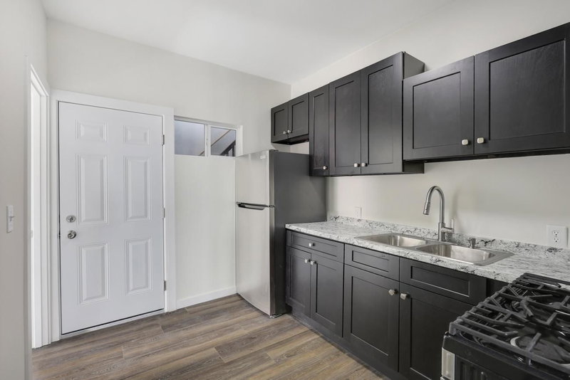 1537 E 38th Street - Photo 25