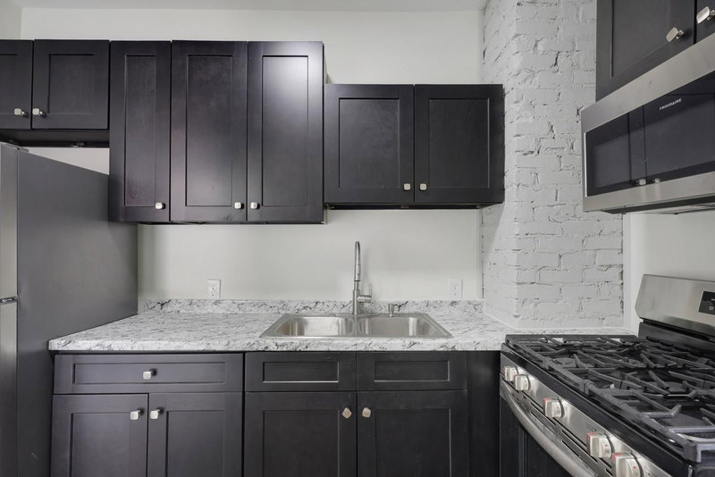 1537 E 38th Street - Photo 28