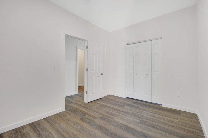 1537 E 38th Street - Photo 30
