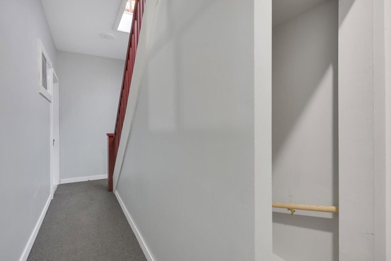 1537 E 38th Street - Photo 36