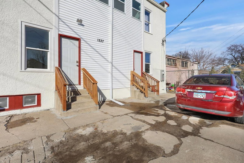 1537 E 38th Street - Photo 42