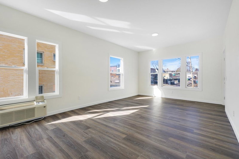 1537 E 38th Street - Photo 10