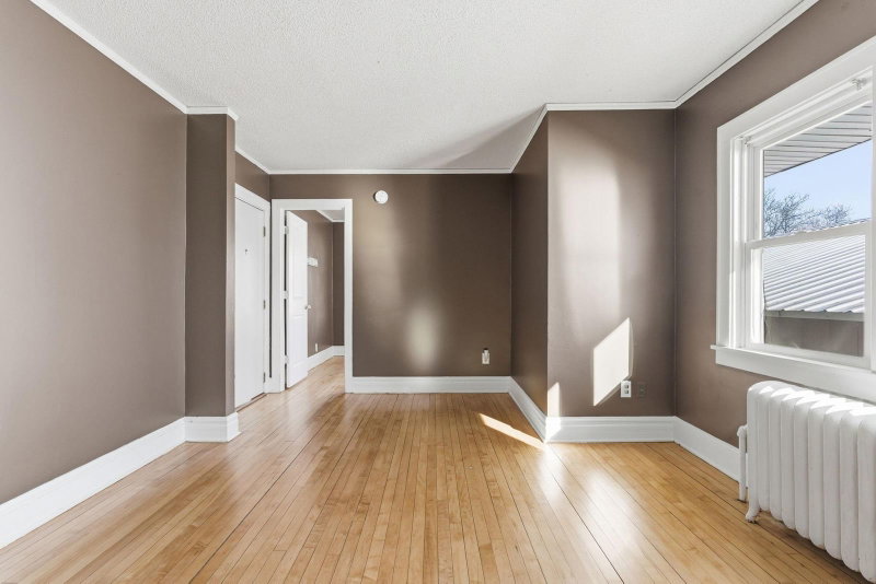 758 Reaney Avenue - Photo 37