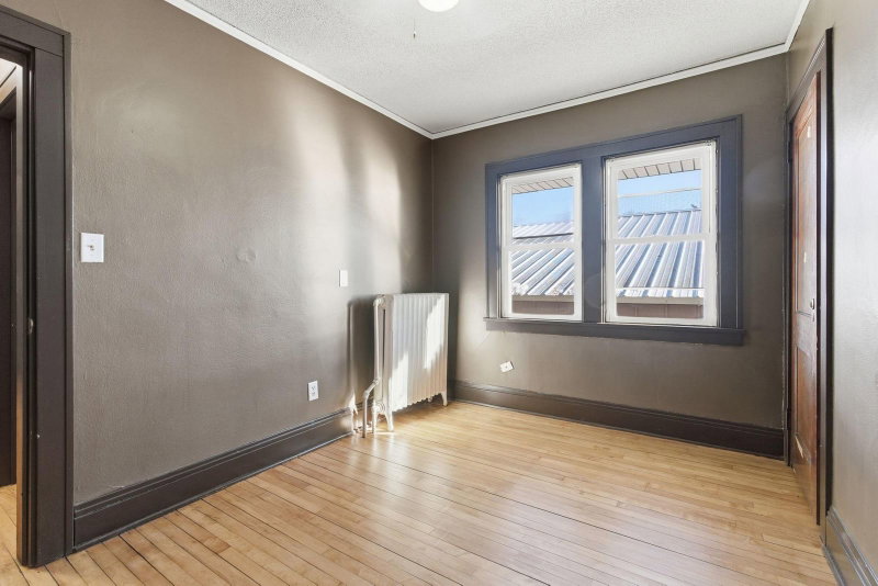 758 Reaney Avenue - Photo 40
