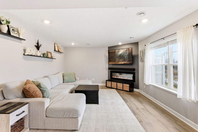 8120 149th Lane NW - Photo 8