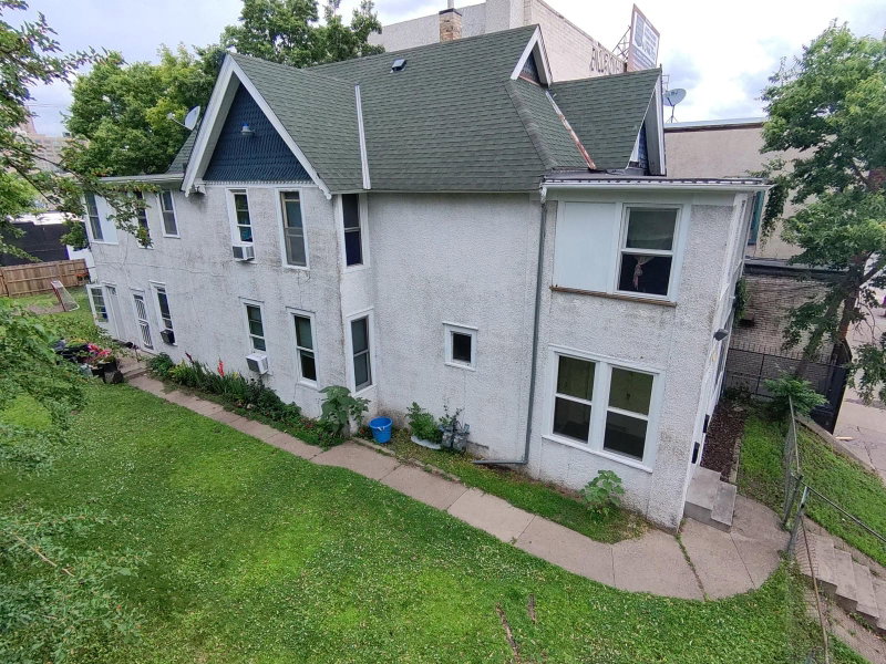 3010 15th Avenue S - Photo 17