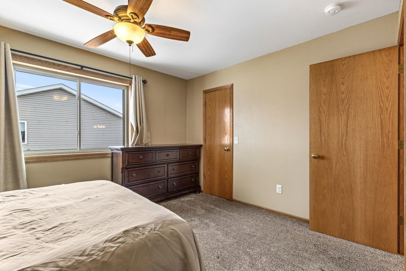 309 Flintwood Street SW - Photo 16